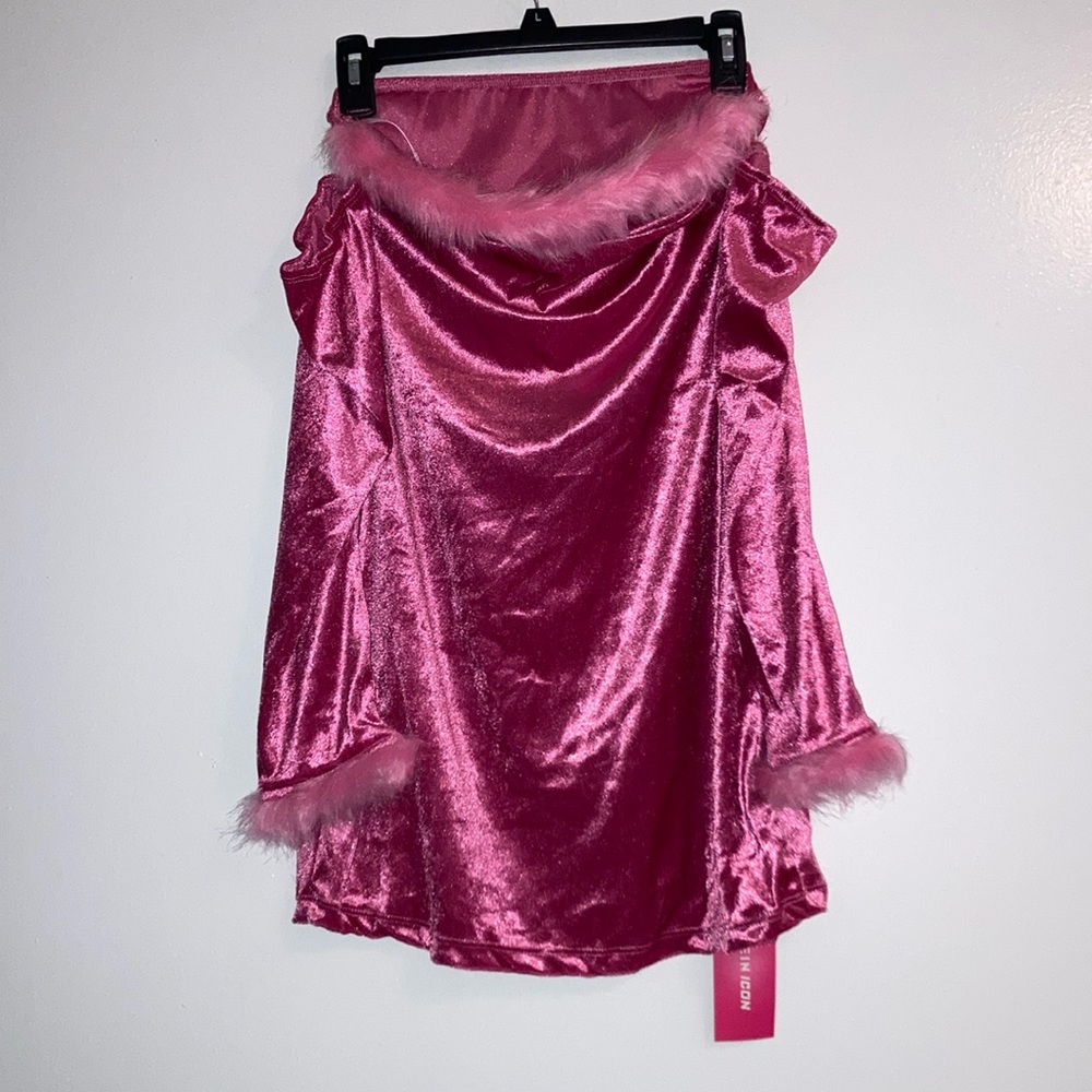 SHEIN ICON💓NWT! Pink Fur Top Large